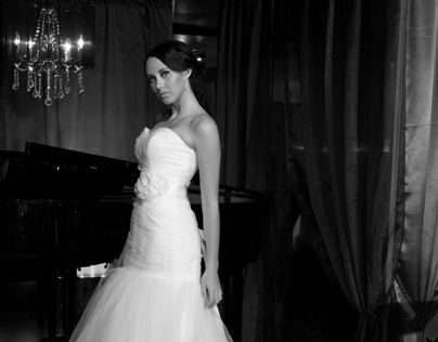 Serendipity Gowns In Black & White