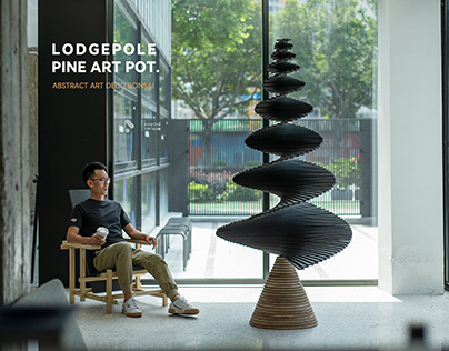 Lodgepole pine art pot
