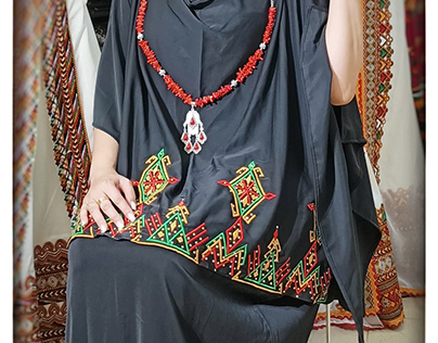 Black kabyle dress with accesories