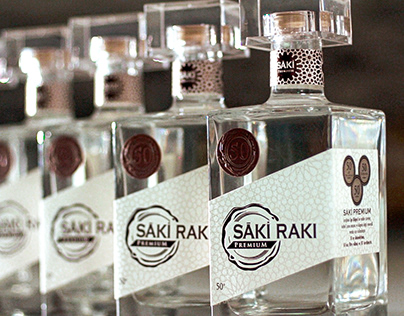 Saki Premium Rakı - Label & Logo Design