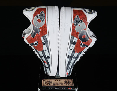 FootLocker 40th Anniversary Custom Sneaker Trophies