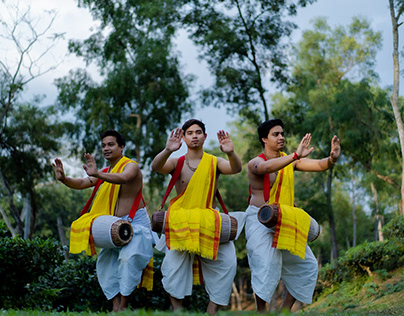 "Manipuri Mridanga", An act of class and devotion.