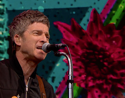 Noel Gallagher 'We're on our way now' video screen