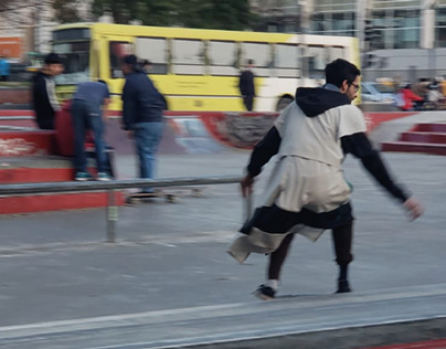 Renacimiento Urbano: De Trench Descartado al skate park