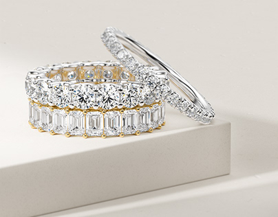 Jewelry Render: Mixed Gold Bridal Diamond Bands