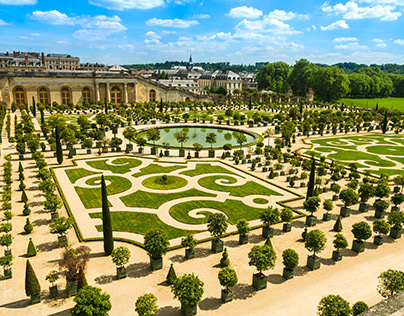 Garden of Versailles Description