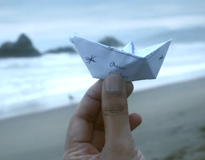 Photoshop Touch - Ocean Paper Boat