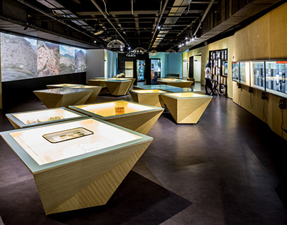 MUSEO CASA DE LA MEMORIA / Diseño Interior