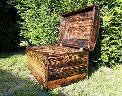 Treasure chest