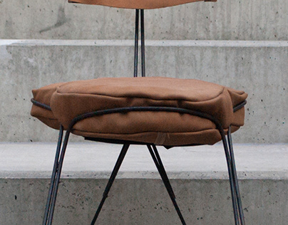 The Scarabé Chair - A steel-frame chair