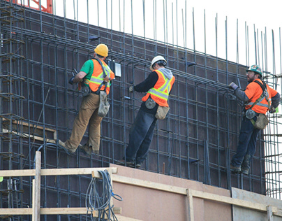 Construction Workers Needed in Toronto