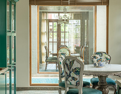 Timeless Elegance Rediscovering Vintage Interior Design