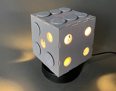 Dice Lamp with adjustable lighting