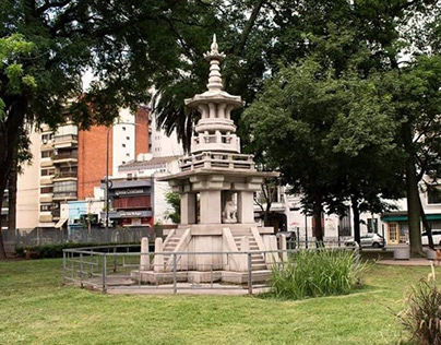 La pagoda Dabotap en el Buenos Aires urbano