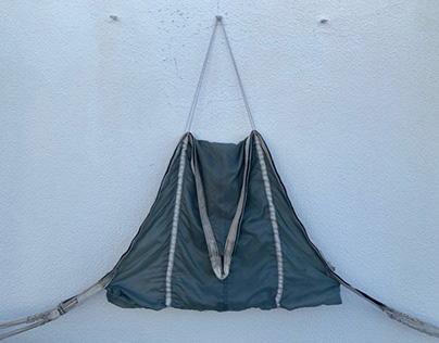 Parachute bag