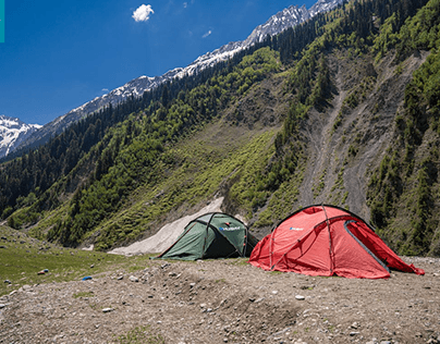Unveiling the Charms of Camping in Kashmir