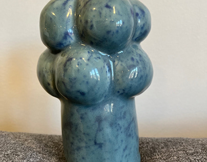 Bulbous vase