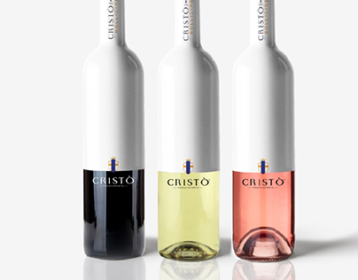 Cristó wine bottle