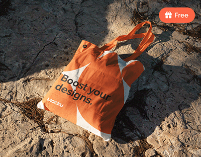 FREE | Outdoor Tote Bag Mockup