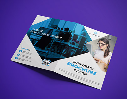 Unique Bi-fold Corporate Brochure