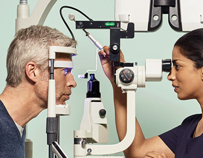 Specsavers Opticians - Recruitment brochures