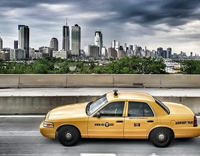 Four steps to consider when developing a taxi app