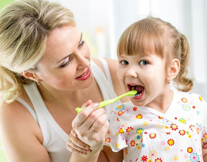 Introducing Baby Toothpaste: A Parent’s Guide
