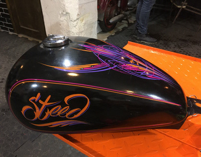 Pinstriped Steed’s tank