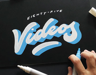 Lettering with Posca on Blackpad