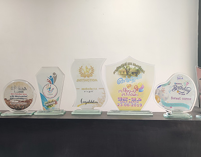 glass trophies design