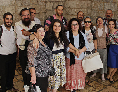 Shavei Israel - Supports Emissaries in Communities