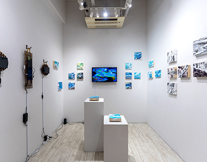 solo exhibition "Shinjuku Phantom Life" 個展「新宿幻像生活」