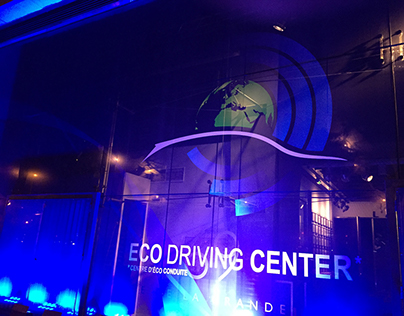 PSA PEUGEOT CITROEN “COP 21 Eco Driving Center” 2015