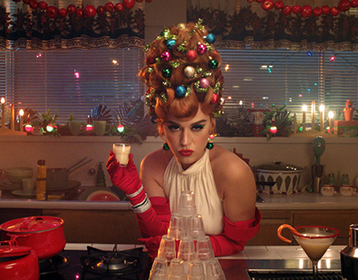 Katy Perry "Cozy Little Christmas"