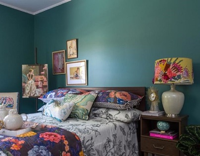 Tips for adding the hottest paint colors to your décor