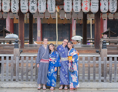 Kyoto Yasaka Shrine Surprise Proposal