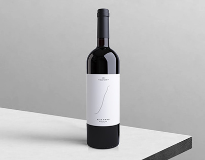 AltaGama - Wine Label