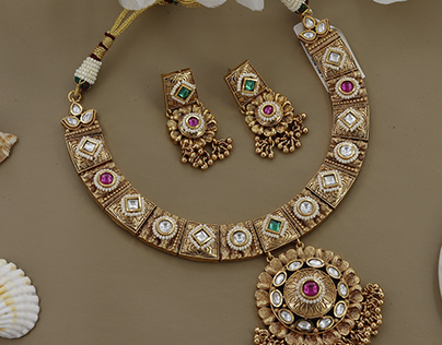 how to choose the perfect kundan choker for your outfit