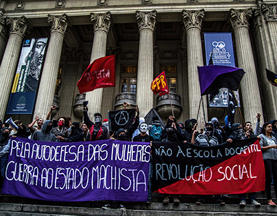 A tática black bloc no Rio de Janeiro