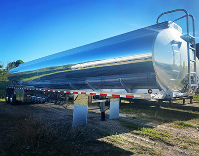 How Much Does A Tank Trailer Hold?