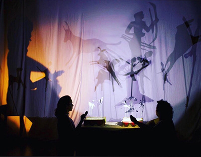 Espetáculo de Sombras “ Ananse e o Baú de Histórias”