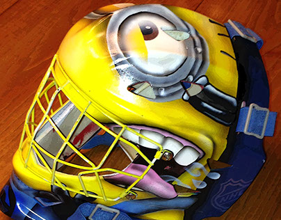 Crazy Minion goalie mask