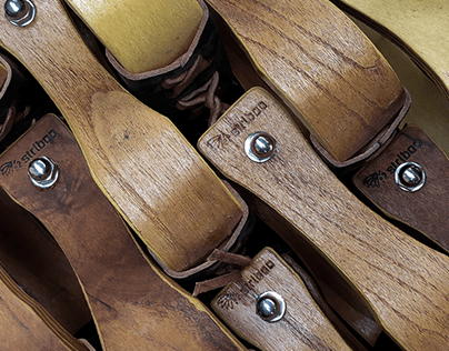 Striboo | Wooden Stirrup Brand