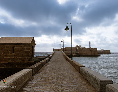 Cádiz mirando al mar