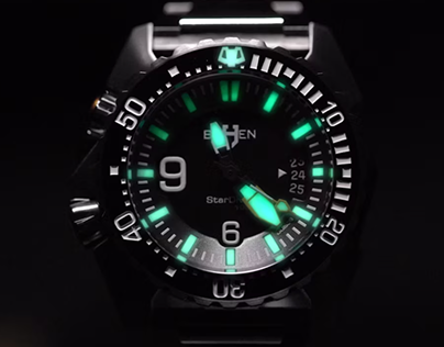 Bohen Watches - Star Diver - shooted in macro