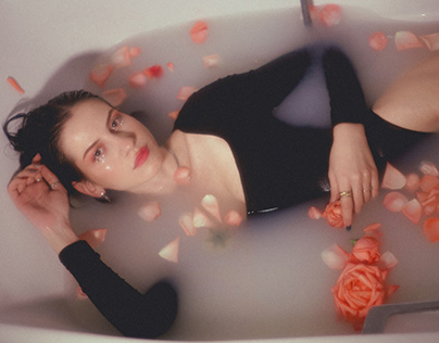 Aggeliki Flower bathtub