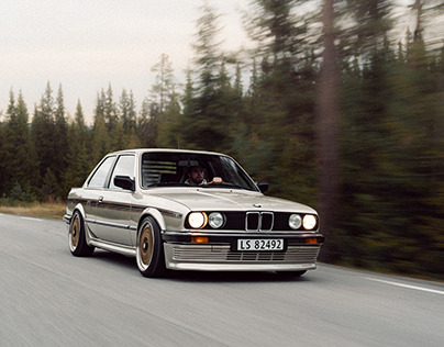 1983 BMW e30