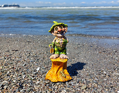 Troll miniature sculpture figure goblin gnome