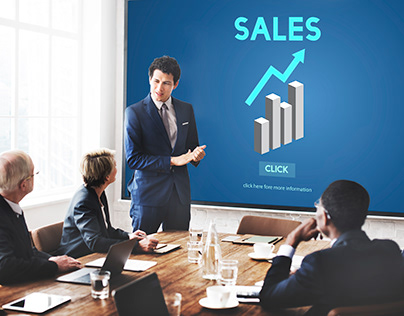 What Role Does AI Play in Assisting Sales Managers