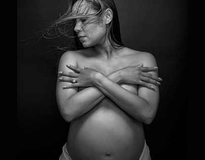 Maternity photo session in Studio